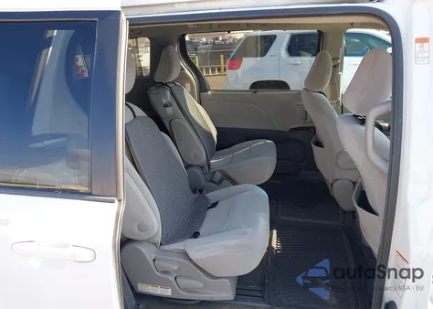 2017 Toyota Sienna Le 8 Passenger из США, поврежденный, VIN 5TDKZ3DC1HS788297